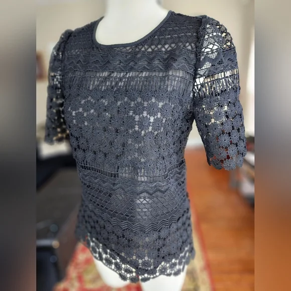 Express Lace Boho Top Small - Picture 2 of 5